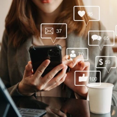 community-manager community-manager
